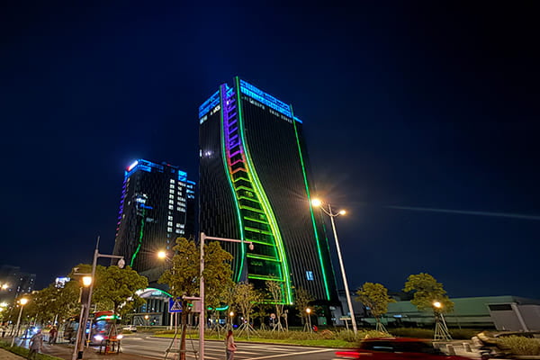 DMX512 controlled architectural facade with wall washers